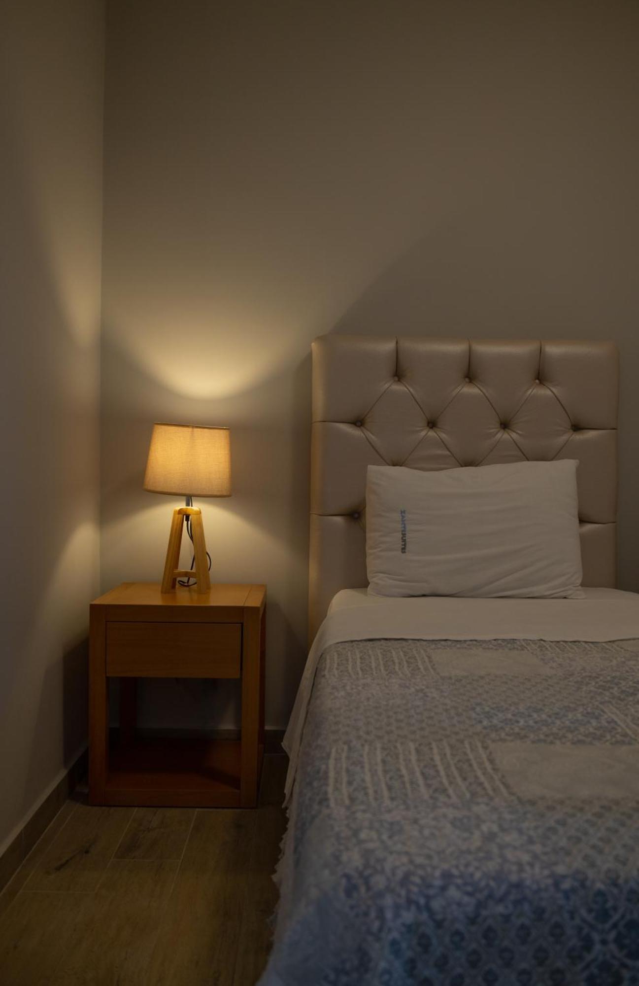 Zante Suites اليكاناس المظهر الخارجي الصورة