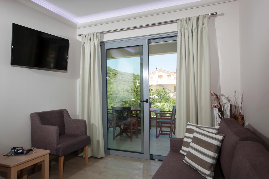 Zante Suites اليكاناس المظهر الخارجي الصورة