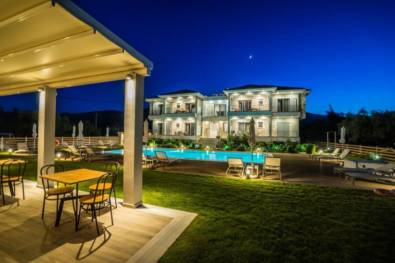 Zante Suites اليكاناس المظهر الخارجي الصورة