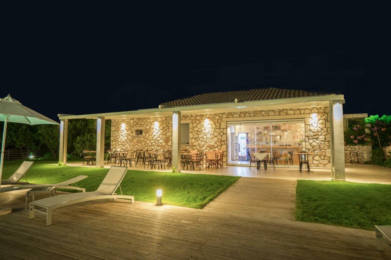 Zante Suites اليكاناس المظهر الخارجي الصورة